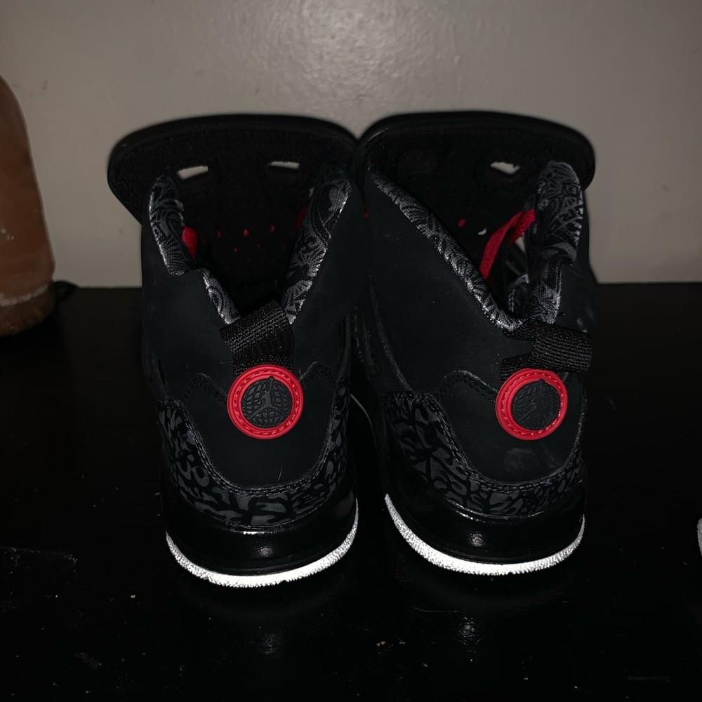 Jordan Spizkike’s - Picture 2 of 3